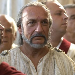 Ben Kingsley in una sequenza del film L'ultima legione