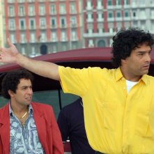 Marco Leonardi assieme a Pietro Taricone in una scena del film Maradona, la mano di Dio