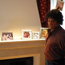 Marco Leonardi in una scena del film Maradona, la mano di Dio, biopic sul leggendario calciatore argentino