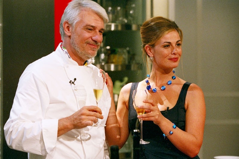 Ricky Tognazzi E Vanessa Incontrada In Una Scena Di Tutte Le Donne Della Mia Vita 38578