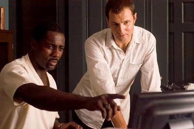 Idris Elba E David Morrissey In Una Scena Del Film I Segni Del Male 38627