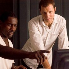 Idris Elba E David Morrissey In Una Scena Del Film I Segni Del Male 38627