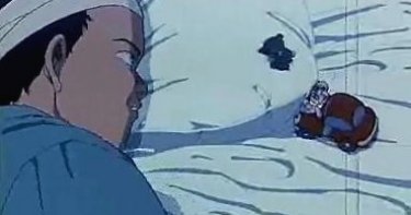 Una scena del film Akira (1988)