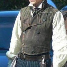 Johnny Depp sul set di Sweeney Todd, diretto da Tim Burton