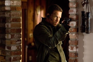 Mark Wahlberg In Una Scena Di Shooter 39386