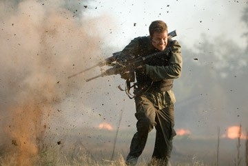 Mark Wahlberg In Una Scena Di Shooter 39387