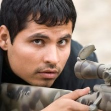 Michael Pena In Una Scena Di Shooter 39402