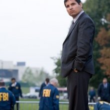 Michael Pena in una scena di Shooter
