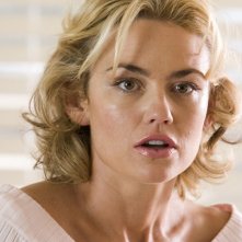 Kelly Carlson in una scena del film Presa Mortale