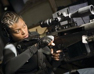 Taraji Henson in una scena di 'Smokin' Aces'