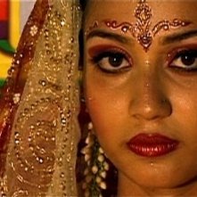 Fancy Khanam in una scena del film Le ferie di Licu