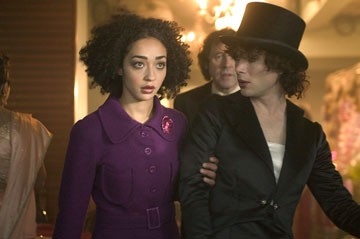 Cillian Murphy E Ruth Negga In Una Scena Del Film Breakfast On Pluto 40374