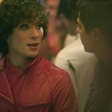 Cillian Murphy in una sequenza del film Breakfast on Pluto