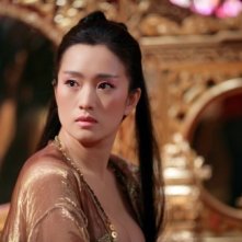 Una splendida Gong Li in una scena del film La città proibita