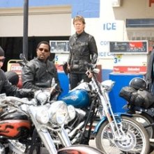 John Travolta con Martin Lawrence, Tim Allen e William H. Macy in Svalvolati on the Road