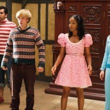 Kal Penn, Adam Campbell, Faune Chambers e J ayma Mays in una scena del film Epic Movie (2007)