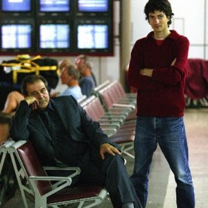 Davide Marengo ed Ennio Fantastichini sul set di Notturno Bus