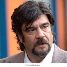 Francesco Pannofino in una scena di Notturno Bus