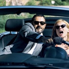 Isabelle Carré e José Garcia in una scena divertente di Hotel a cinque stelle