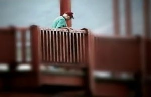 Una scena del film The Bridge