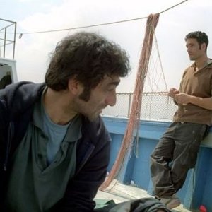Raoul Bova e Giovanni Martorana in una scena del film Io, l'Altro