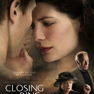 La locandina di Closing the Ring