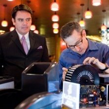 Michael Harney e Eddie Jemison in una scena del film Ocean's Thirteen