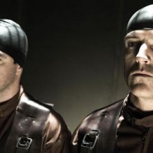 Roger Bart e Richard Burgi in una sequenza del film Hostel II