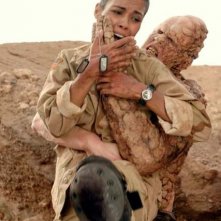 Daniella Alonso  in una scena di The Hills Have Eyes II