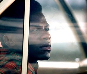 Derek Luke in una scena del film Catch a Fire