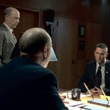 J.K. Simmons e Christian Bale in una scena del film Harsh Times - I giorni dell'odio