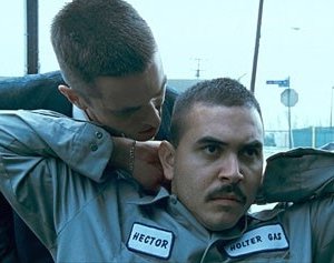 Noel Guglielmi e Christian Bale in una scena del film Harsh Times - I giorni dell'odio