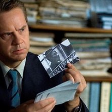 Tim Robbins in Catch a Fire