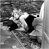 Monica Vitti in una immagine del film L'avventura