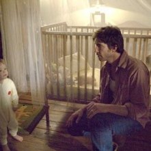 Dylan McDermott in una sequenza del film The Messengers