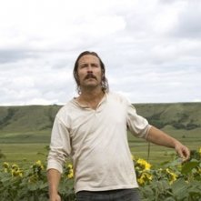 John Corbett in una sequenza del film The Messengers
