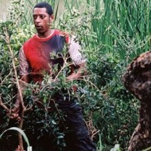 Orlando Jones in una scena del film Primeval