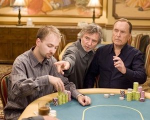 Daniel Negreanu, Curtis Hanson e Robert Duvall sul set di Le regole del gioco