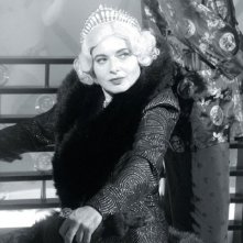 Isabella Rossellini in una scena de La canzone più triste del mondo