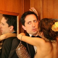 Gad Elmaleh e Audrey Tautou in una scena del film Ti va di pagare?