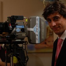 Corrado Fortuna in una scena di Agente Matrimoniale