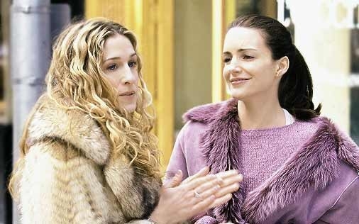 Kristin Davis E Sarah Jessica Parker In Una Scena Di Sex And The City Episodio Le Regole Del 