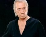 Una commedia preistorica per David Carradine
