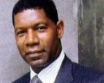 Haysbert sulle orme di Mandela