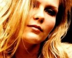 Kirsten Dunst ad alto voltaggio per Gondry