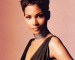 Halle Berry torna a Tulia