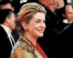 Catherine Deneuve guest in Nip/Tuck