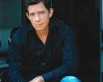 La voce di Haden Church per American Dog
