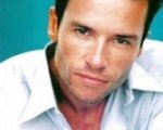 Nove settimane per Guy Pearce