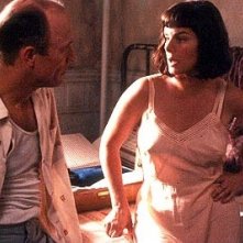 Ed Harris e Marcia Gay Harden in una scena del film Pollock